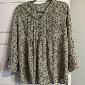 Pretty floral light green blouse
